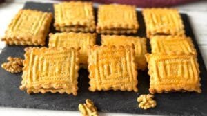 كوكيز الجوز و التمر